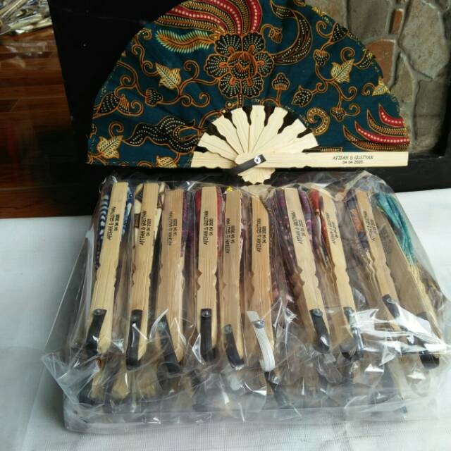 kipas tangan lipat model batik jumbo besar