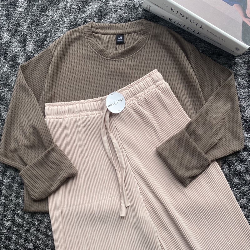 ONE SET Setelan Kaos dan Kulot-Set Q