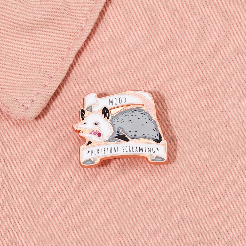Bros Pin Enamel Bentuk Kartun Hewan Possum