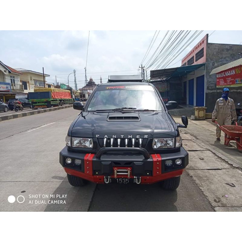 GRILL ISUZU PANTHER TOURING 2000-2004 MODEL APOLO TERBARU