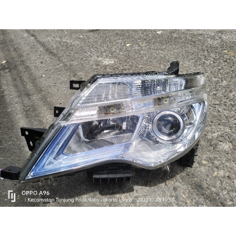 Headlamp Lampu Depan Serena C26 tahun 2018 2109
