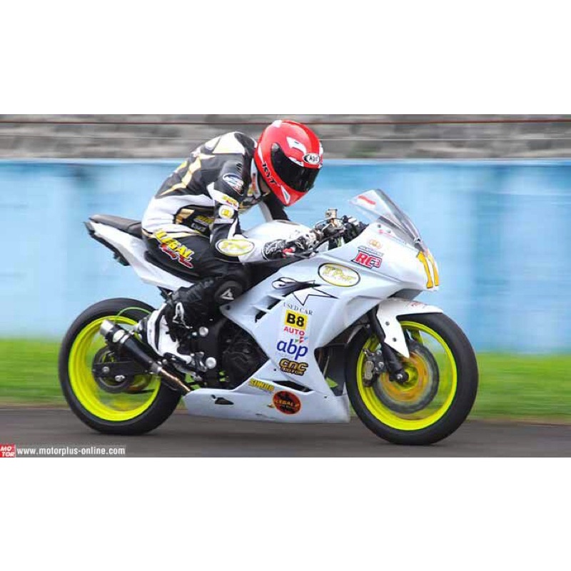 BODY BALAP NINJA 250 Fi OLD ( TIDAK TERIMA COD )