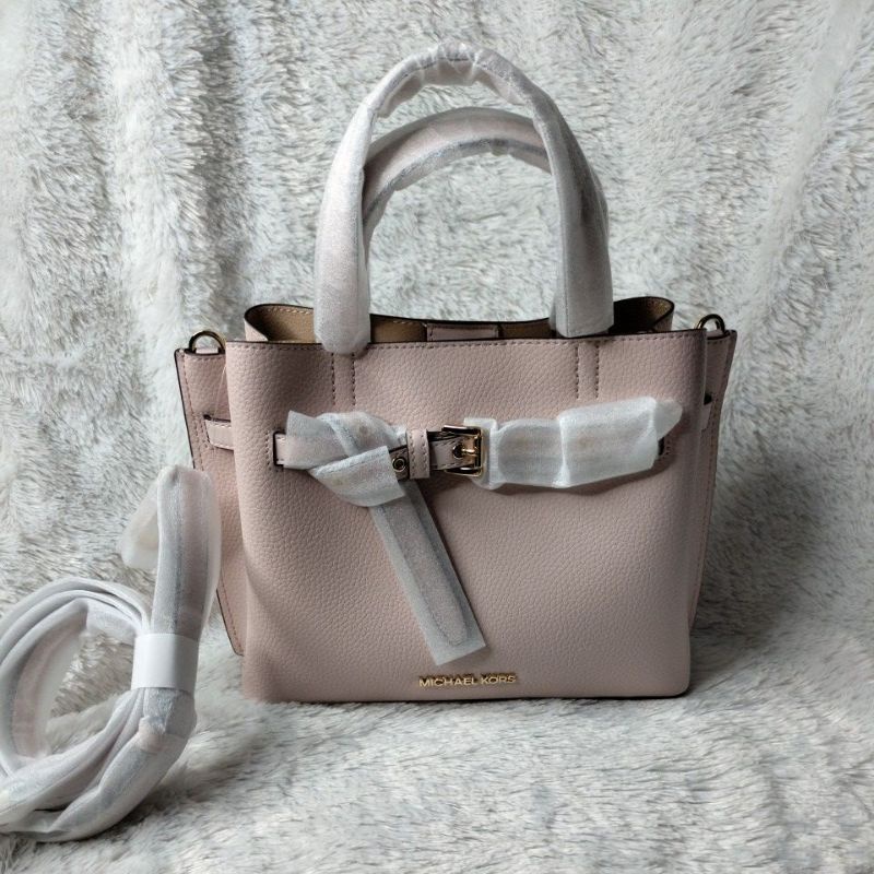 TAS WANITA BRANDED - MK EMILIA SMALL SATCHEL POWDER BLUSH LEATHER