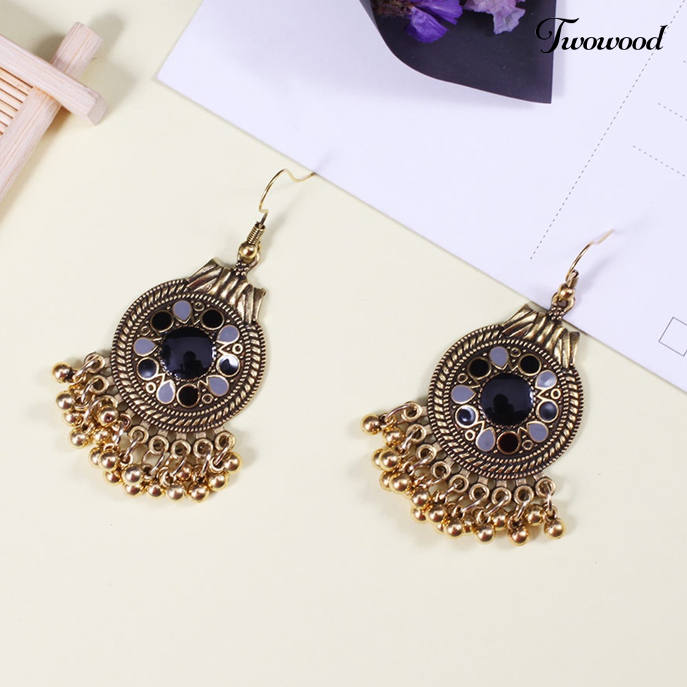 Anting Hook Liontin Rumbai Bola Bahan Logam Gaya Vintage Untuk Wanita