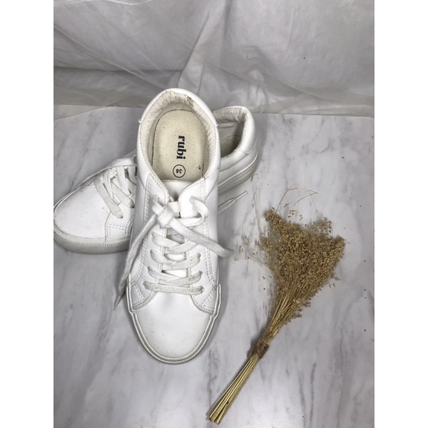 SEPATU RUBI SNEAKERS PRIA/WANITA