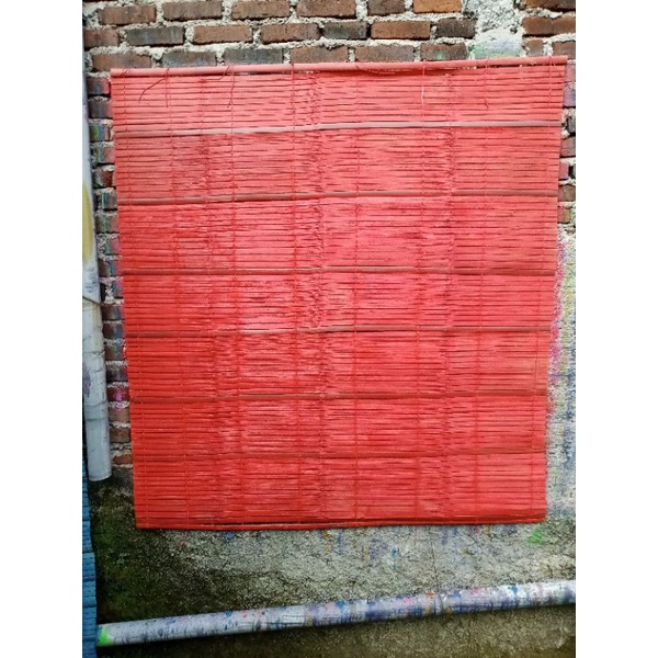 Tirai bambu warna warni