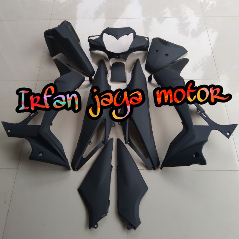 Cover body full halus Honda Supra X 125 Batman hitam doff