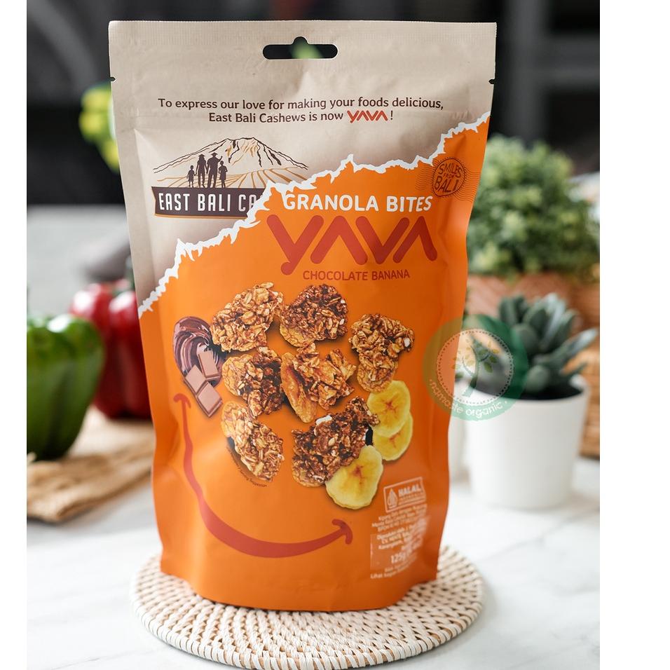 

Cuma satu hari--EAST BALI CASHEW YAVA - GRANOLA BITES CHOCOLATE BANANA 125GR
