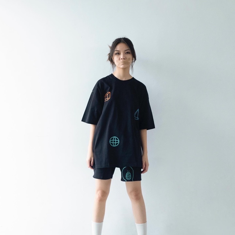 FAITH FADE DYSTOPIA - Misplaced Oversized Tee (Black)