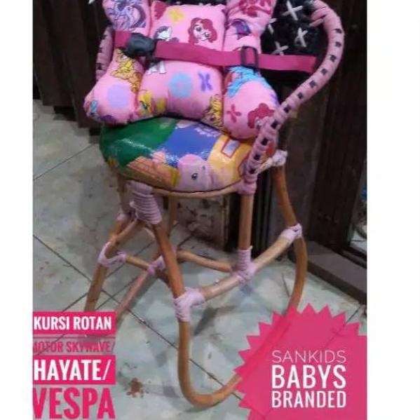 [KODE R8ZPS] Kursi bangku bonceng rotan motor skywave hayate vespa metik