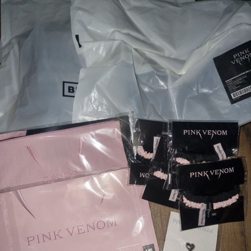BLACKPINK PINK VENOM - Official Merchandise