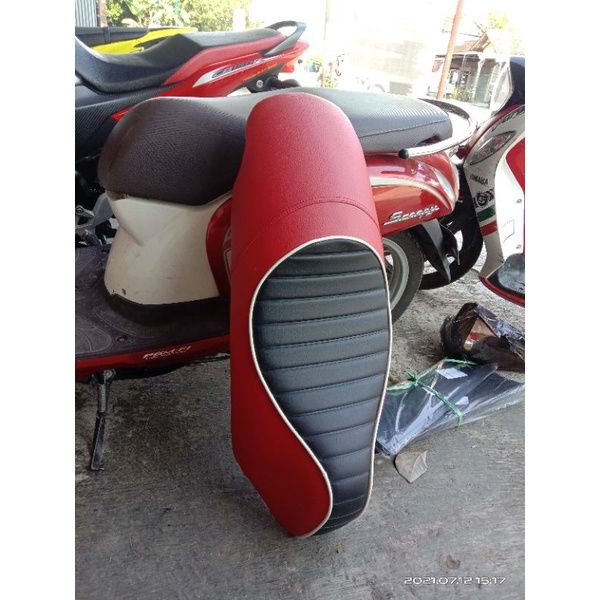 Jok Caferacer Scoopy Karbu-Jok honda scoopy jok caferacer