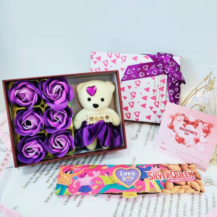 

Parcel Bunga Valentine - Kado Valentine - Coklat Valentine V02 - Ungu