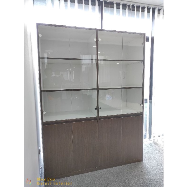 Lemari Kaca/Lemari Pajangan/Lemari Kantor/Lemari Piala