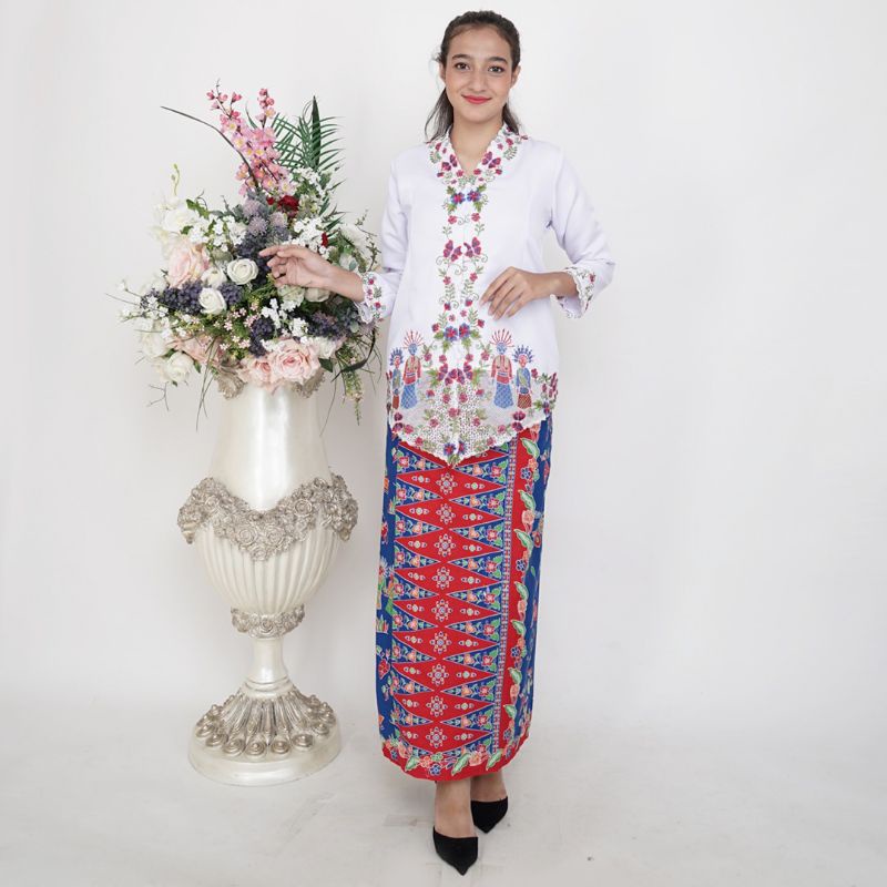 KEBAYA ENCIM//KEBAYA MOTIF ONDEL-ONDEL JAKARTA