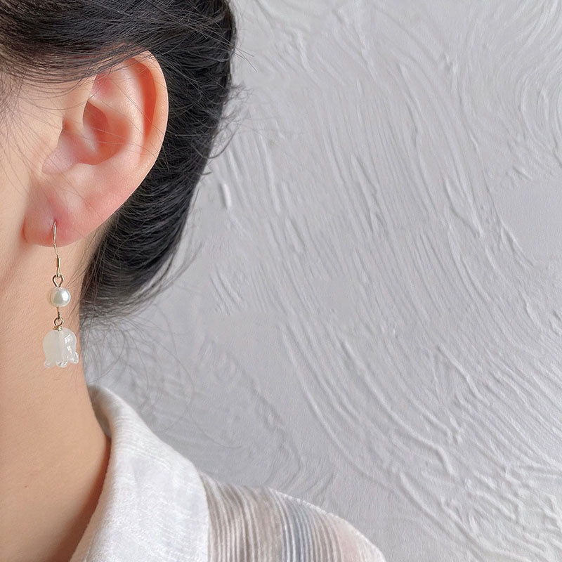 Anting Gantung Panjang Model Bunga Tulip Dengan Mutiara Untuk Wanita