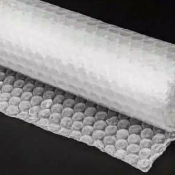 Lariz manis--PACKING AMAN BUBBLE UNTUK PENGIRIMAN BARANG ELEKTRONIK TERUTAMA TV