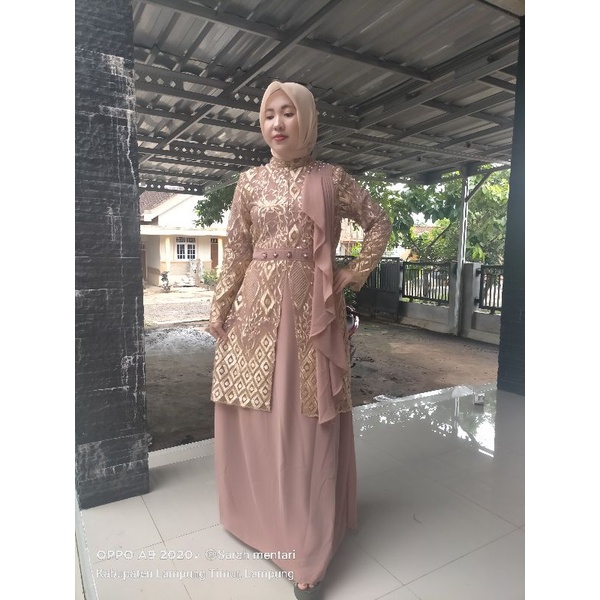 monna dress