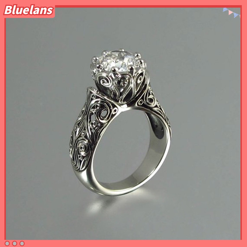 Bluelans Vintage Women Carved Flower Round Rhinestone 8 Claw Engagement Finger Ring Decor