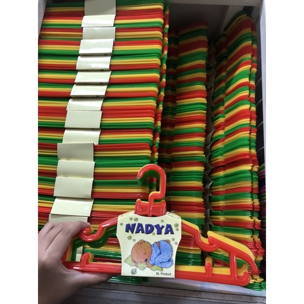 Kastok Anak Nadya // Kastok baju anak // Hanger anak // Hanger anak tebal