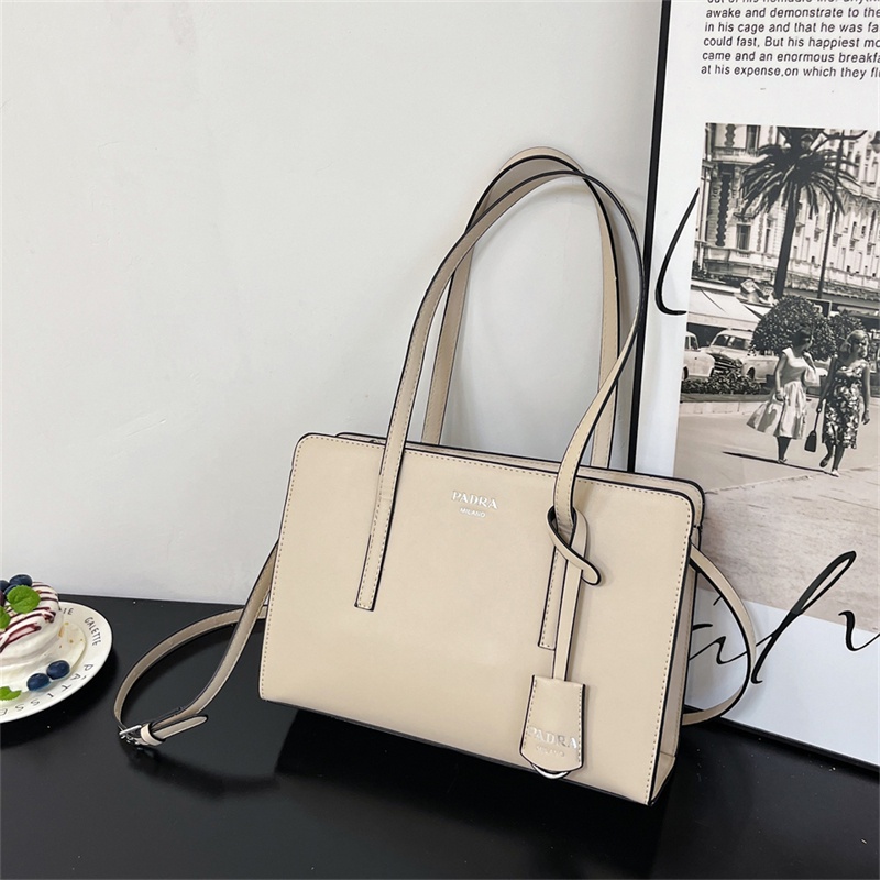 ( 2PC 1KG ) GTBI998879824  New Arrival  !!!  Tas Selempang  Tas Wanita Import  Premium Terbaru (PRADA)