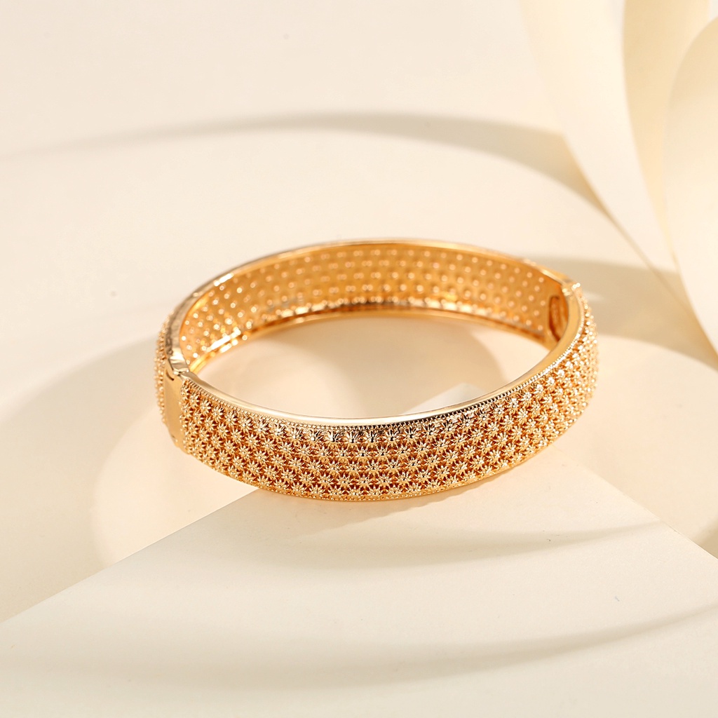 Y720 [COD✔]Gelang Titanium Warna Gold Anti Karat Fashion Aksesoris Long-Lasting Non-Fading Bangle