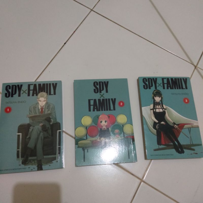 Jual MANGA KOMIK SPY X FAMILY VOL 01, 02, 03 (baca deskripsi) | Shopee