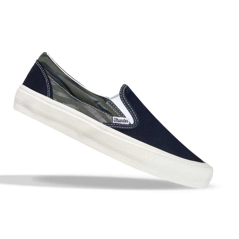 Terbaik Sepatu Thunderbear - Slip On Voltaire Depart Olive