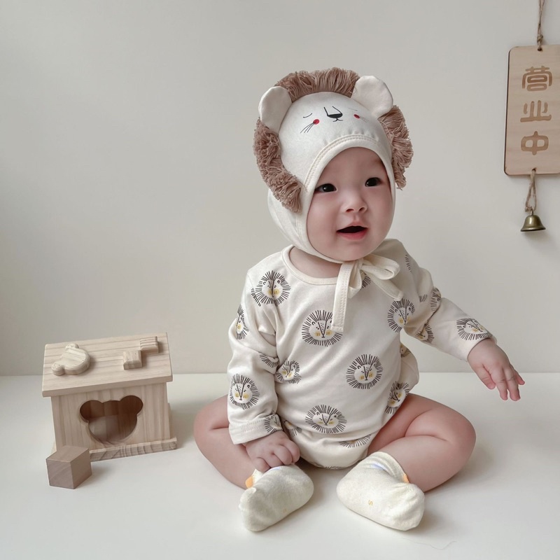 Lion romper bayi