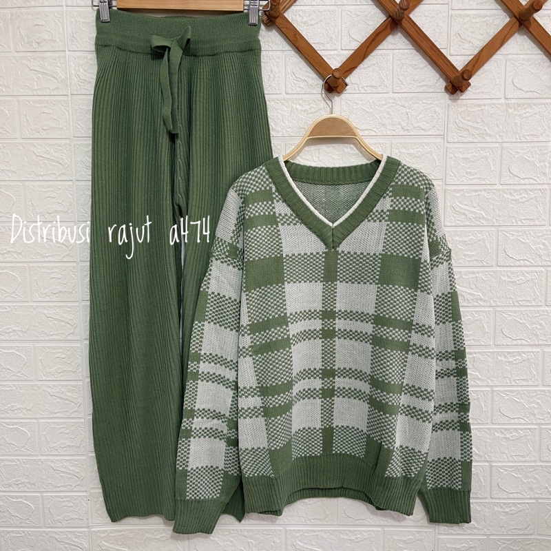 ONESET SWEATER RAJUT LIDYA TARTAN SETELAN CELANA KULOT DAN ROK