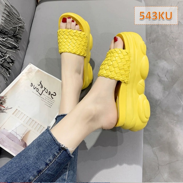 Sendal Wedges Wanita Hak Flatform Kekinian Anyam AP 02 Tinggi Sol 5 cm Krem Kuning Merah Hitam Pink (543)