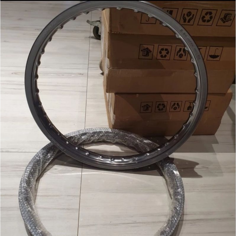 Velg veleg pelek lingkar aloy alloy velek crv titanium kilat 18 160