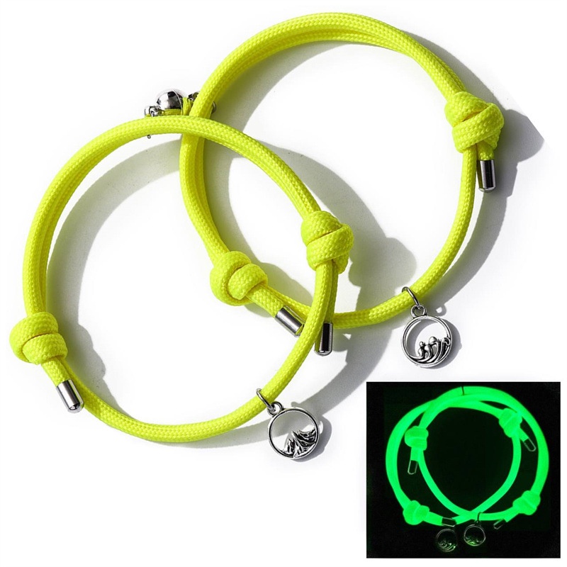 2pcs Gelang Tali Kepang Adjustable Dengan Liontin Magnet Bentuk Hati Untuk Pria Dan Wanita