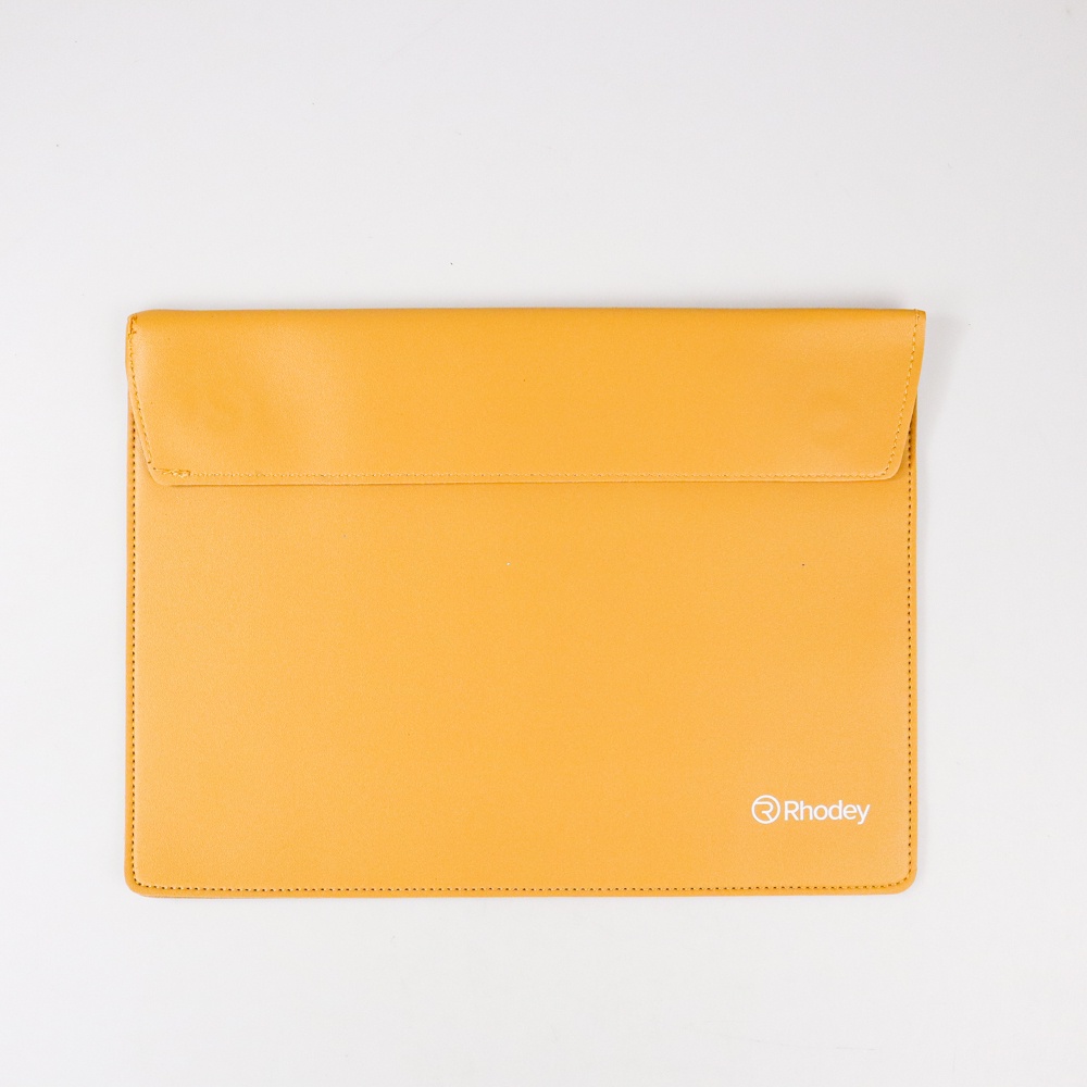 Rhodey Sleeve Case Horizontal MacBook 13 Inch - OMBG2DKQ - Khaki