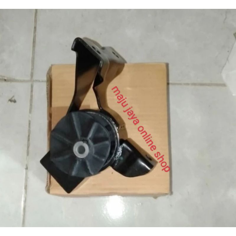 Engine Mounting Depan Kanan new Estilo asli