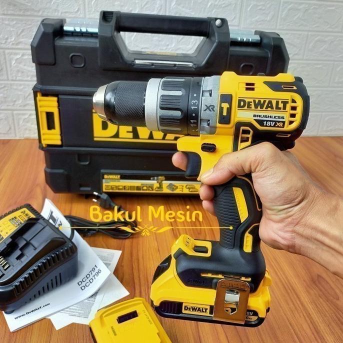 Dewalt Dcd796 Cordless Bor Baterai Tembok 18V Dcd796D2