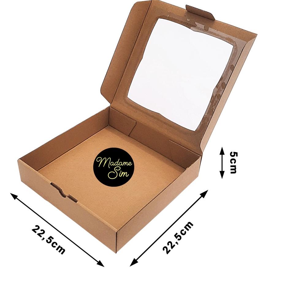

Ready Ekonomis KOTAK PIZZA - GIFT BOX - DUS BROWNIES 22x22x5 - MS-04 (ISI : 10 PCS)