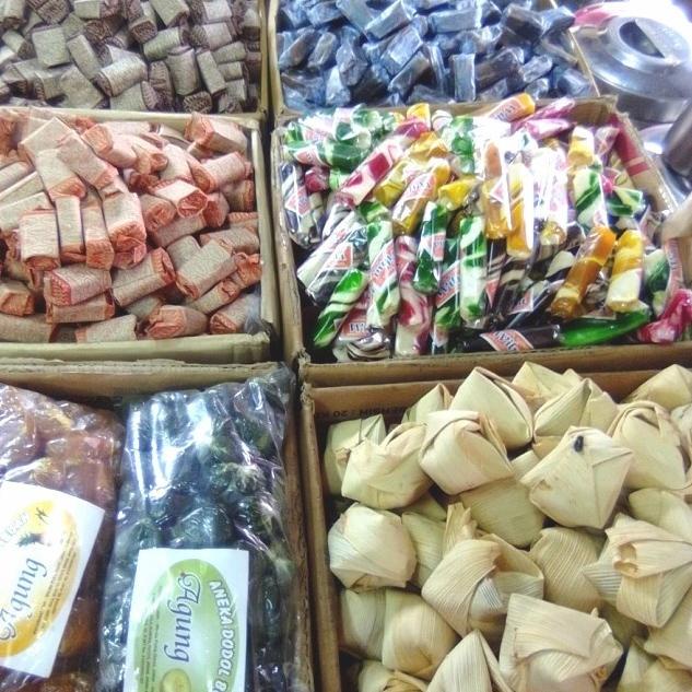 

Kepuasan Belanja--dodol garut/dodol garut komplit/dodol garut campur 6 varian/1kg