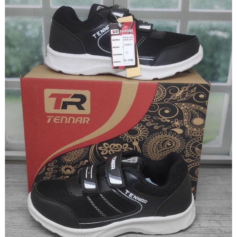 SEPATU SEKOLAH MERK TENNAR 34-37 size 37 insole 23.5 cm