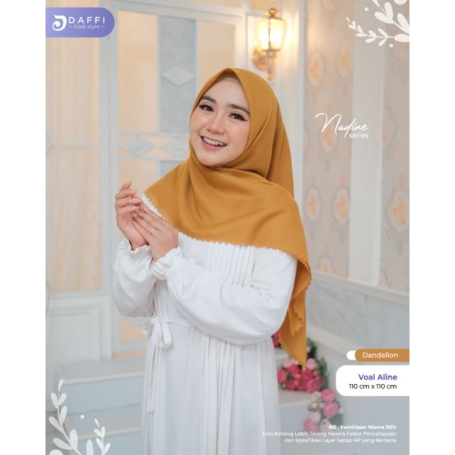 Hijab segi empat Nadine By Daffi