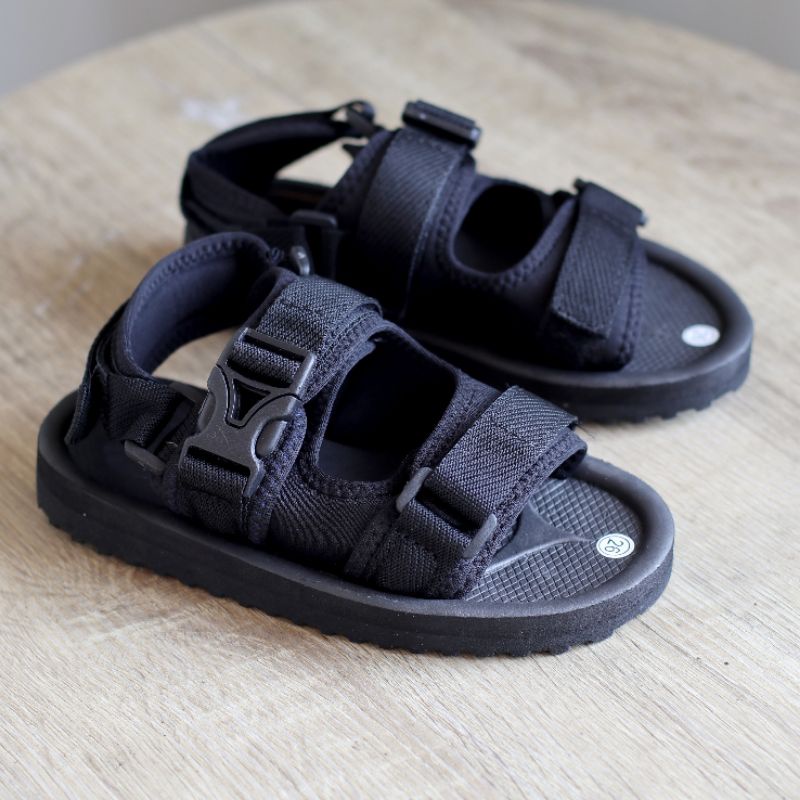 Terlaris Sandal Gunung Anak Bisa Couple Terbaru