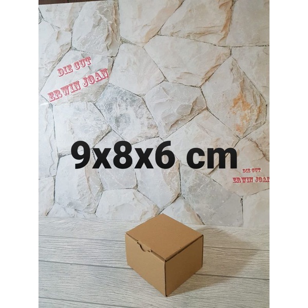 

Kardus Box uk 9x8x6 cm Kotak Karton Diecut