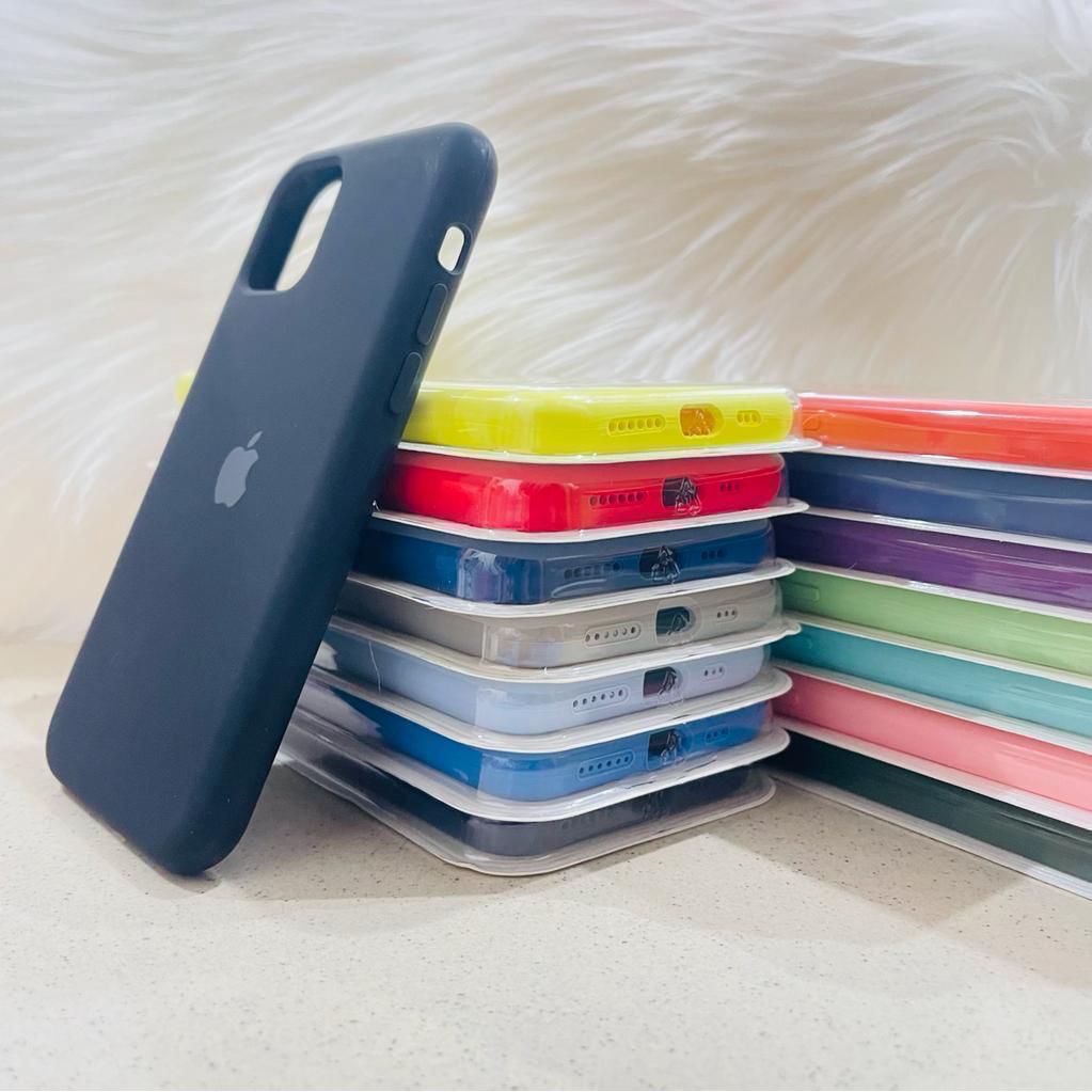 Silicone Rubber 1:1 Iphone 14 Promax 14 Max / Plus 13 Pro 13 Mini 12 Promax 12  Soft Silicone Case Rubber Anti Noda Kualitas Original + Protector Camera