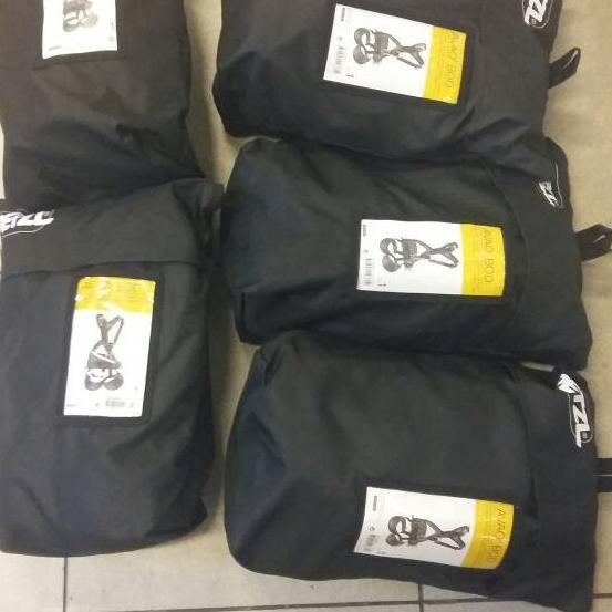 Body Harnes Petzl / Avao Bod Fast Harnesses / Petzl