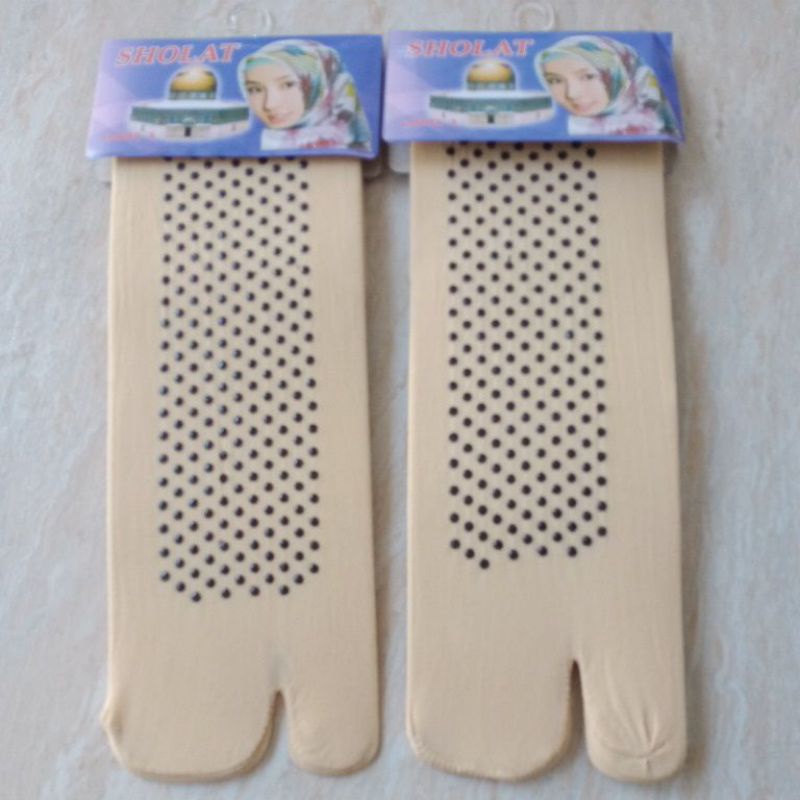 kaos kaki anti licin