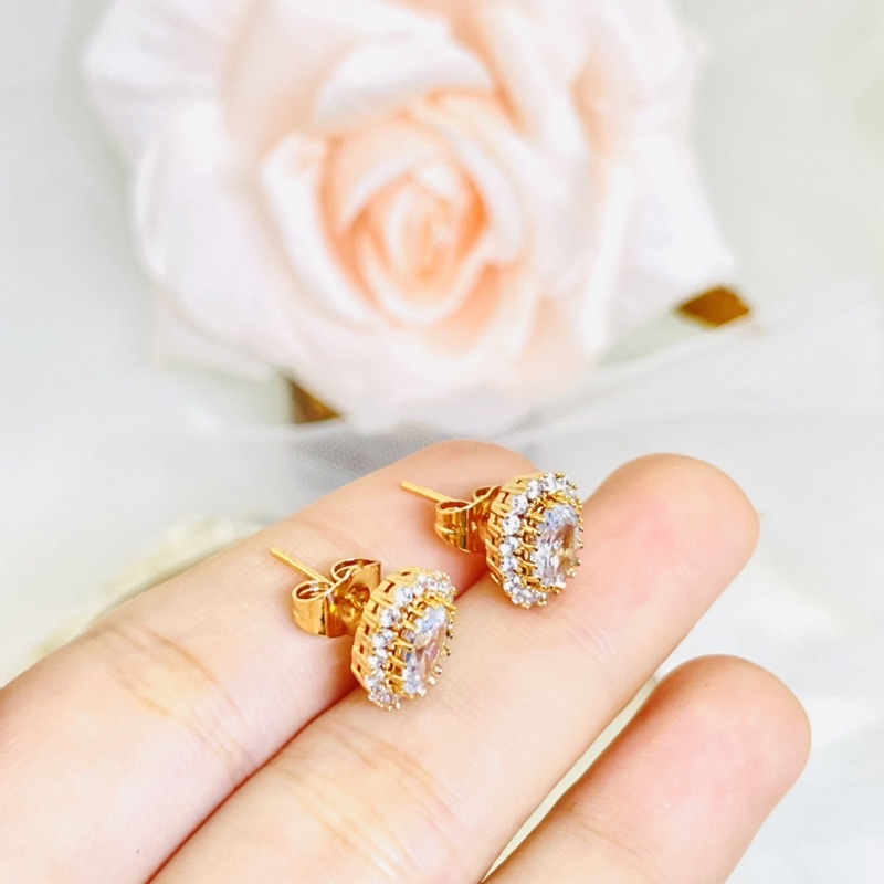 Anting tusuk permata mewah emas elegan