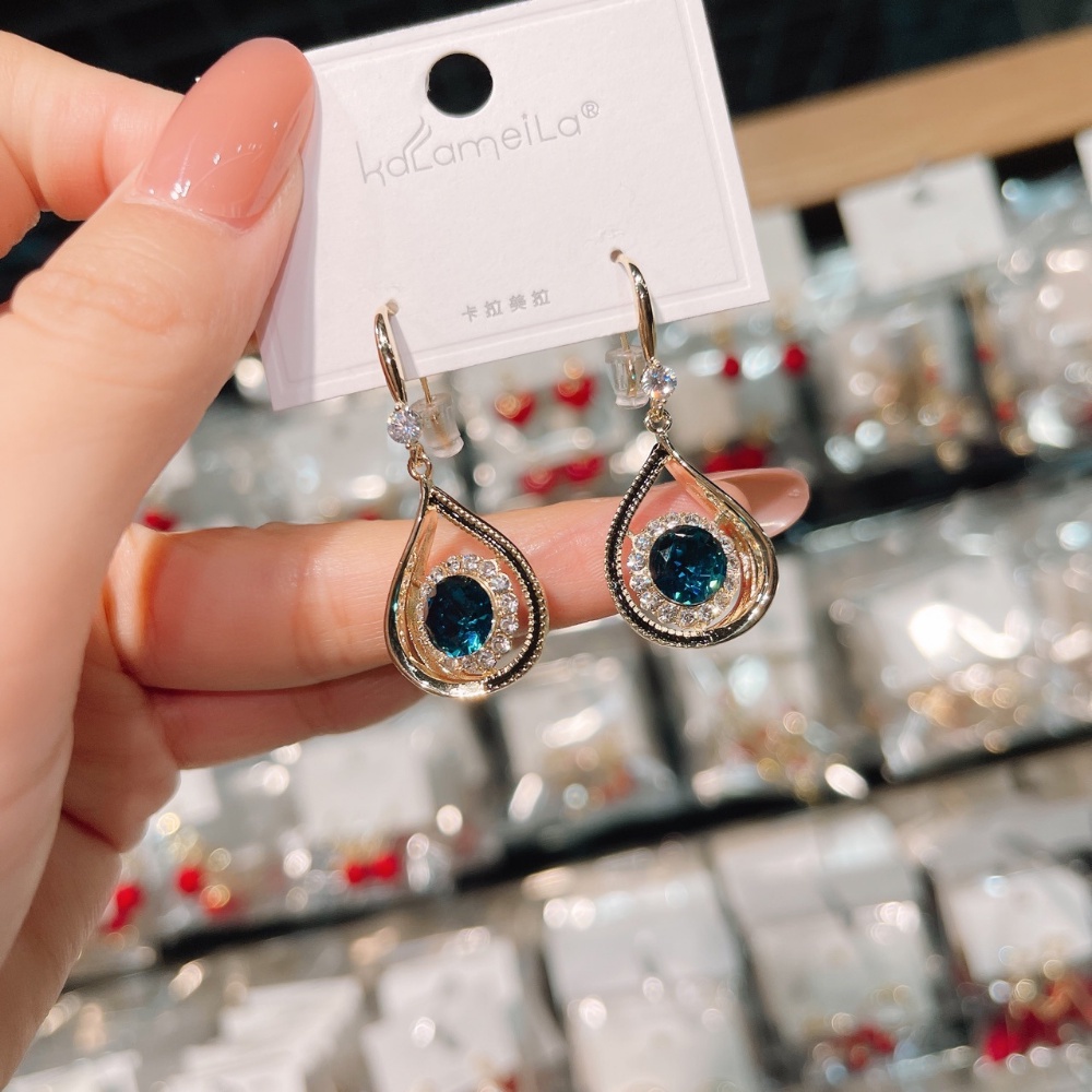 Anting Drops Hias Kristal Zirkon Buatan Warna Biru Gaya Retro Untuk Wanita