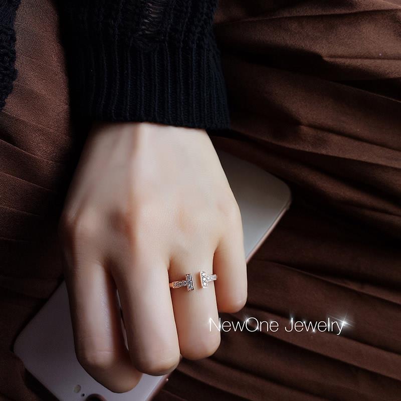 Cincin Model Terbuka Desain T Ganda Hias Berlian Warna Silvergold Gaya Koreasimple Untuk Priawanita