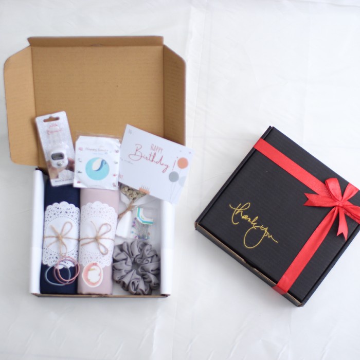 

[COD] Hampers 2 hijab/gift box/kado ulang tahun - paket 1, box biasa