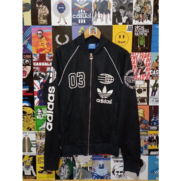 varsity adidas second like new